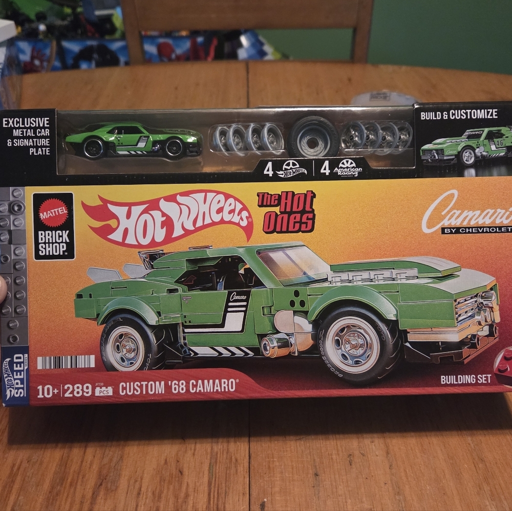 Mattel Hot Wheels Custom '68 Camaro Building Set - Green